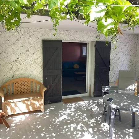 Marguerite Jardin Piscine Chauffee Apartment Gap